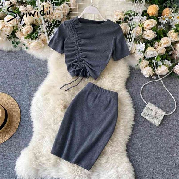 2 piece skirts sets women summer fashion short sleeve o neck drawstring folds t shirt elastic high waist skirt 210607, White
2 piece skirts sets women summer fashion short sleeve o neck drawstring folds t shirt elastic high waist skirt 210607, White