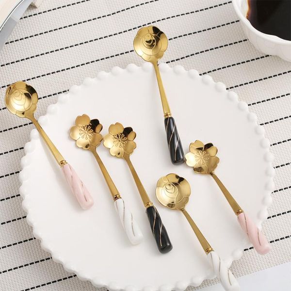 3 pcs stainless steel spoons ceramic handle cake spoon petal shaped heads stirring coffee spoons for honey cocktail des
3 pcs stainless steel spoons ceramic handle cake spoon petal shaped heads stirring coffee spoons for honey cocktail des