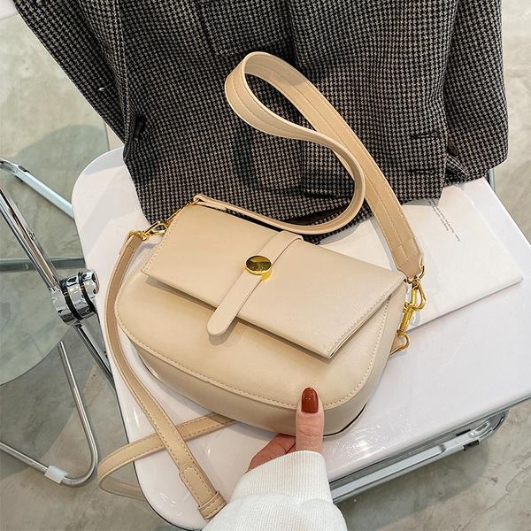 western underarm bag 2021 new fashion shoulder messenger bag ladies handbag
western underarm bag 2021 new fashion shoulder messenger bag ladies handbag