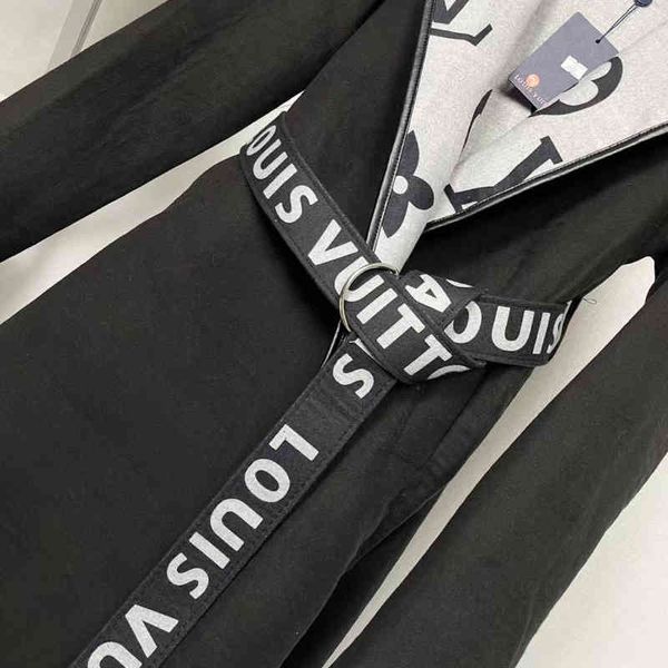 designer21ss donkey's new autumn and winter old woolen coat is classic e year, with very good warmth preservation effect[issued onbalen, Black
designer21ss donkey's new autumn and winter old woolen coat is classic e year, with very good warmth preservation effect[issued onbalen, Black