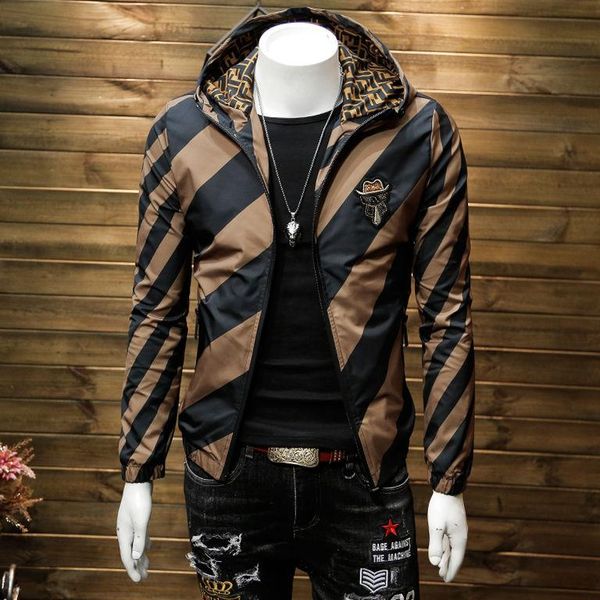 men's jackets european and american hooded jacket slim-fit korean-style embroidered badge 2021 personalized clothes, Black;brown
men's jackets european and american hooded jacket slim-fit korean-style embroidered badge 2021 personalized clothes, Black;brown