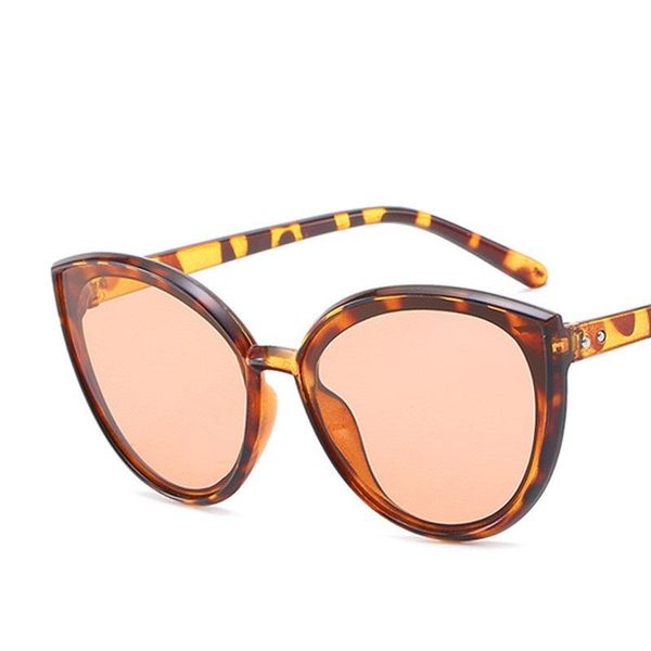 sunglasses luxry cateye big oversized mirror women party shopping eyewear mens eyeglasses 2021, White;black
sunglasses luxry cateye big oversized mirror women party shopping eyewear mens eyeglasses 2021, White;black