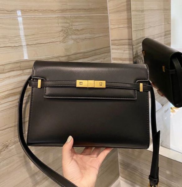 shoulder bags autumn winter new trend foreign style advanced texture personality all-match crocodile pattern baguette leather diagonal
shoulder bags autumn winter new trend foreign style advanced texture personality all-match crocodile pattern baguette leather diagonal
