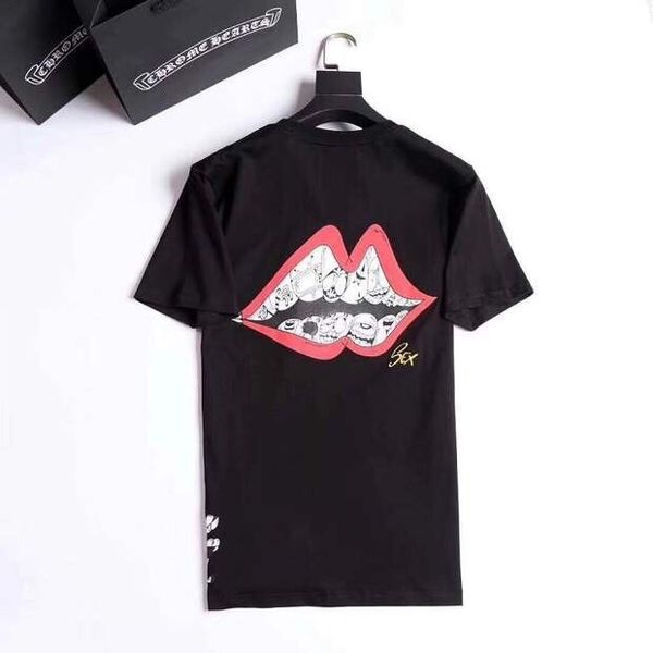 chao brand ch lip lettering graffiti print round neck pullover men's and women's half sleeve t-shirt summer ca, White;black
chao brand ch lip lettering graffiti print round neck pullover men's and women's half sleeve t-shirt summer ca, White;black