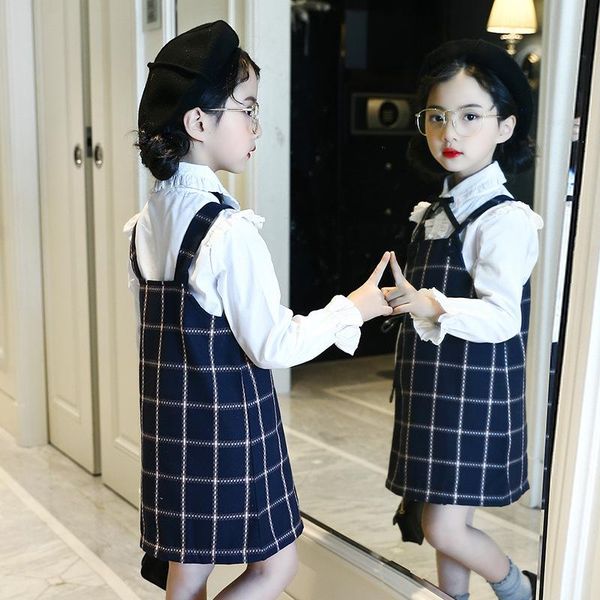 spring new fashion children dress costomes long sleeve korean version of british style vest vestidos design dresses for girls, Red;yellow
spring new fashion children dress costomes long sleeve korean version of british style vest vestidos design dresses for girls, Red;yellow