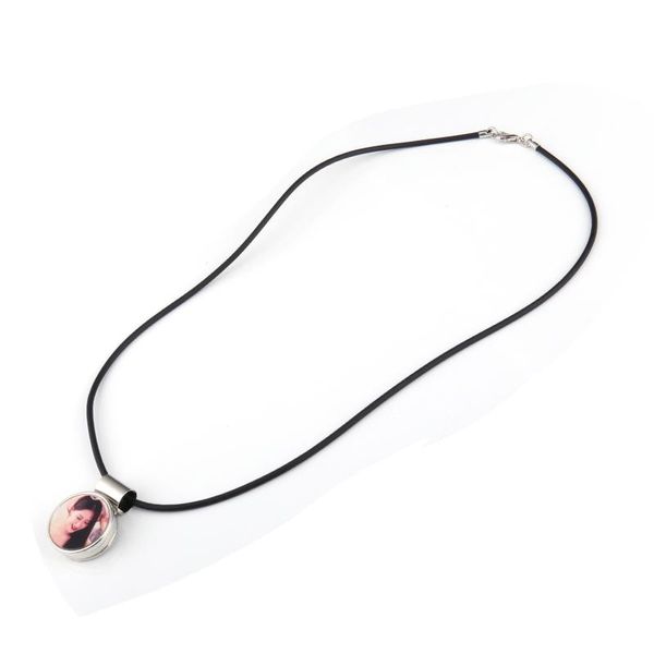pendant necklaces 2021 beautiful sublimation mdf necklace thermal transfer blank picture jewelry design women for gift 10pcs/lot a0009, Silver
pendant necklaces 2021 beautiful sublimation mdf necklace thermal transfer blank picture jewelry design women for gift 10pcs/lot a0009, Silver