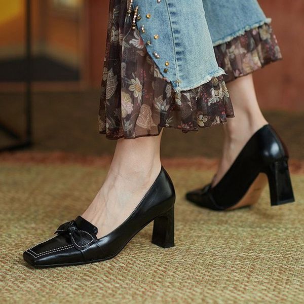 heels shoes square toe pumps butterfly high heels elegant women dress shoe retro sewing black boat shoe zapatos mujer 8899ndress shoes
heels shoes square toe pumps butterfly high heels elegant women dress shoe retro sewing black boat shoe zapatos mujer 8899ndress shoes