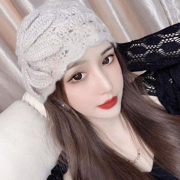 beanies japanese yarn knitted hat female's autumn and winter versatile handmade crochet flower warm wool women's sweet beanie
beanies japanese yarn knitted hat female's autumn and winter versatile handmade crochet flower warm wool women's sweet beanie