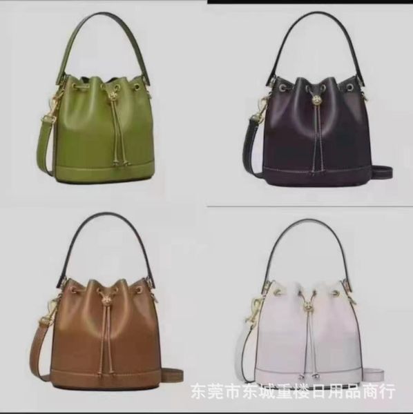 luxury handbags same new large capacity bucket solid color simple hand shopping bag fashion single shoulder messenger bag
luxury handbags same new large capacity bucket solid color simple hand shopping bag fashion single shoulder messenger bag
