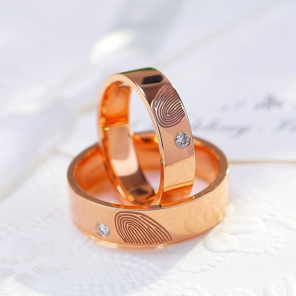 cluster rings 18k au750 rose gold ring men wedding anniversary engagement party fingerprint round moissanite diamond casual sporty trendy, Golden;silver 
cluster rings 18k au750 rose gold ring men wedding anniversary engagement party fingerprint round moissanite diamond casual sporty trendy, Golden;silver