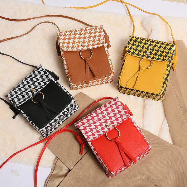 cross body women bag 2021 fashion shoulder messenger lady crossbody bags tassel simple small square girl phone coin purse
cross body women bag 2021 fashion shoulder messenger lady crossbody bags tassel simple small square girl phone coin purse