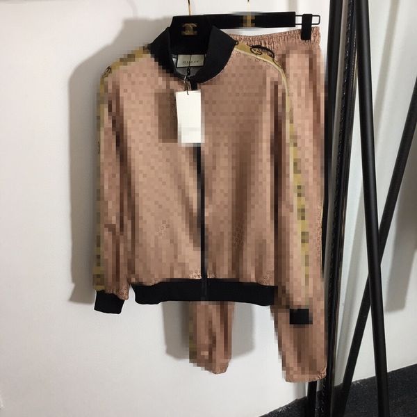 2021 lapel neck long sleeve print coat and long pants brand same style 2 pieces sets women 0225-2, White
2021 lapel neck long sleeve print coat and long pants brand same style 2 pieces sets women 0225-2, White