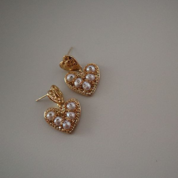 202 earrings silver needle super flash peach earrings french celebrity temperament sweet high precision pearl love earrings d9-1
202 earrings silver needle super flash peach earrings french celebrity temperament sweet high precision pearl love earrings d9-1