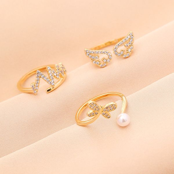 factory wholesale jewelry full diamond lightning angel butterfly ring women's personality fashion hand jewelry r059 party gift
factory wholesale jewelry full diamond lightning angel butterfly ring women's personality fashion hand jewelry r059 party gift