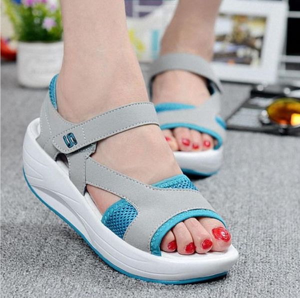 sandals summer wedge shoes woman swing beach 2021 fashion mesh breathable hook loop sandal women platform casual sneakers, Black
sandals summer wedge shoes woman swing beach 2021 fashion mesh breathable hook loop sandal women platform casual sneakers, Black