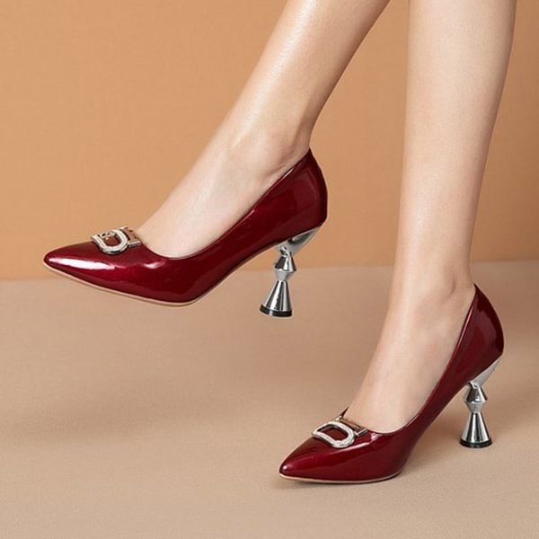 2021 spring heels woman shoes patent leather high heels boat shoe pumps office ladies dress shoes shoes zapatos mujer 8940ndress, Black
2021 spring heels woman shoes patent leather high heels boat shoe pumps office ladies dress shoes shoes zapatos mujer 8940ndress, Black