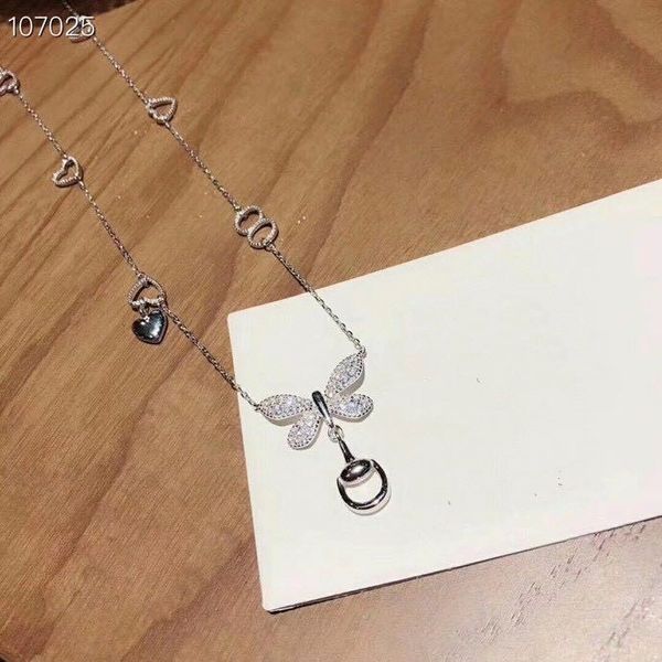 luxury classic brand designer pendant necklace s925 sterling silver full crystal butterfly charm short chain choker for women jewelry
luxury classic brand designer pendant necklace s925 sterling silver full crystal butterfly charm short chain choker for women jewelry