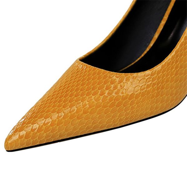 european and fashion simple heels wild shallow mouth pointed to standard snake single women's shoes pves, Black
european and fashion simple heels wild shallow mouth pointed to standard snake single women's shoes pves, Black