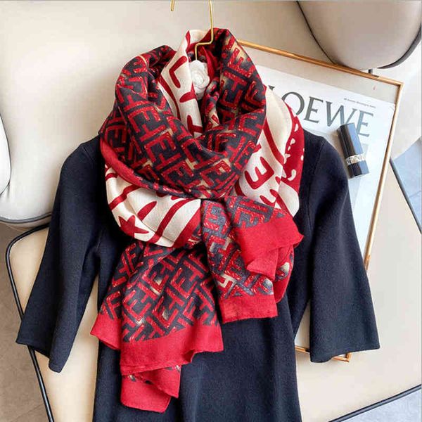 design 2021 korean version foreign style letter silk scarf women's and autumn thin cotton linen scarf shawl summer beach shawl, Blue;gray
design 2021 korean version foreign style letter silk scarf women's and autumn thin cotton linen scarf shawl summer beach shawl, Blue;gray
