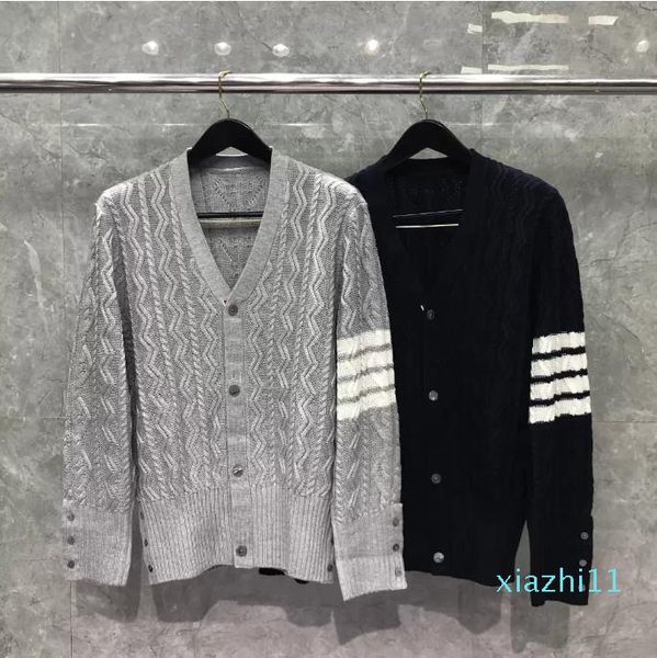 men's sweater knitted twist cardigan couples out of the street loose, comfortable and gentle, White;black
men's sweater knitted twist cardigan couples out of the street loose, comfortable and gentle, White;black