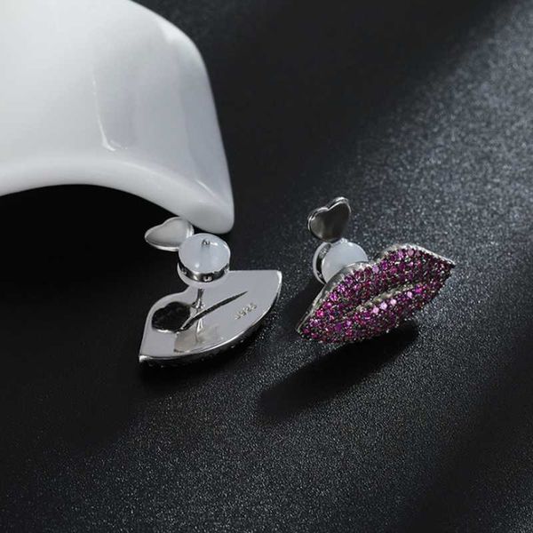 stud european and american earrings, fashion simple diamond-studded lips, exquisite small earrings for women, f, Golden;silver
stud european and american earrings, fashion simple diamond-studded lips, exquisite small earrings for women, f, Golden;silver