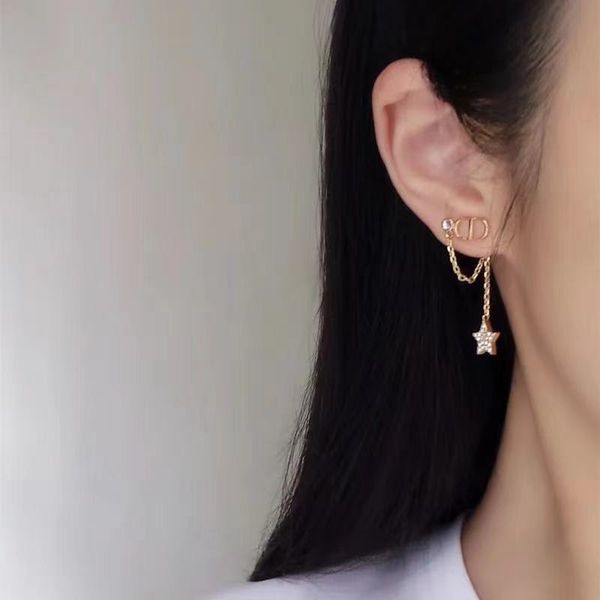 2021 new designer family earrings letter star tassel fashion personality silver needle female, Golden
2021 new designer family earrings letter star tassel fashion personality silver needle female, Golden