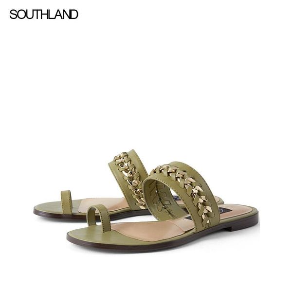 southland 2021 new summer women's slippers flat with femal knit sandals flip-flops girls outside, Black
southland 2021 new summer women's slippers flat with femal knit sandals flip-flops girls outside, Black