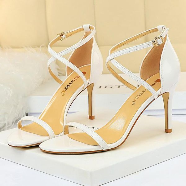 sandals 2021 summer concise women 8cm thin high heels party fashion stiletto patent leather office lady prom shoes, Black
sandals 2021 summer concise women 8cm thin high heels party fashion stiletto patent leather office lady prom shoes, Black