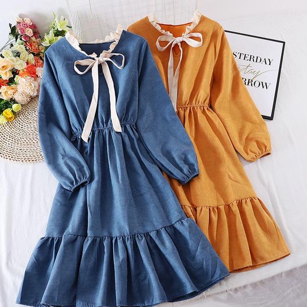 2004 long-sleeved dress autumn new korean style ruffles waist trimming lace up slimming winter bottoming mid-length, Black;gray
2004 long-sleeved dress autumn new korean style ruffles waist trimming lace up slimming winter bottoming mid-length, Black;gray