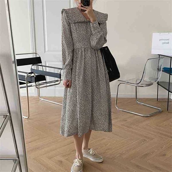 women french retro dress floral printing flat loose gentle full sleeves elegant long chic female fashion 210525, Black;gray
women french retro dress floral printing flat loose gentle full sleeves elegant long chic female fashion 210525, Black;gray
