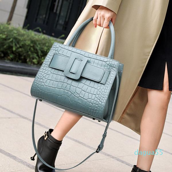 shoulder bags temperament handbag bag for women 2021 large-capacity messenger business commuter handbags
shoulder bags temperament handbag bag for women 2021 large-capacity messenger business commuter handbags