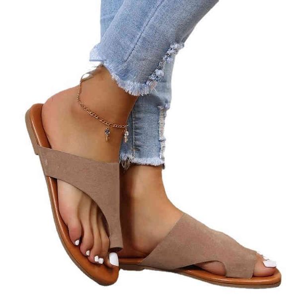 flat bottomed flip flops women wear beach sandals outside the flip flops in spring, Black
flat bottomed flip flops women wear beach sandals outside the flip flops in spring, Black