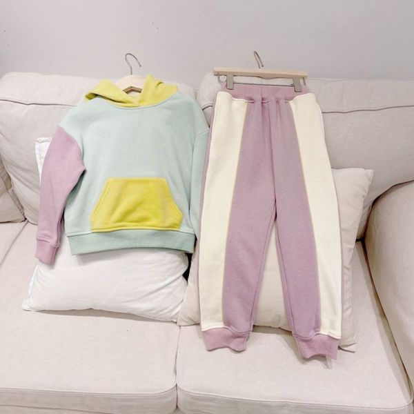 3.8 the second batch of hair 2021 spring summer new products, boys girls' purple and green color matching sweater suit, leisure, White
3.8 the second batch of hair 2021 spring summer new products, boys girls' purple and green color matching sweater suit, leisure, White