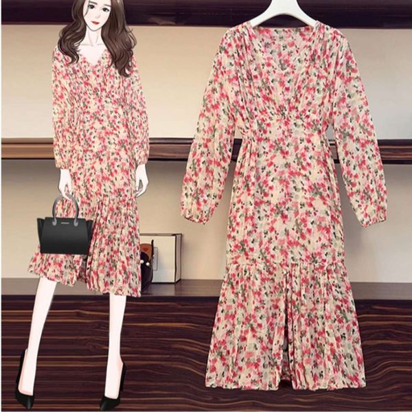 temperament sister large size fat women's 2021 spring mm new fashion floral v-neck show thin pleated dress hot, Black;gray
temperament sister large size fat women's 2021 spring mm new fashion floral v-neck show thin pleated dress hot, Black;gray