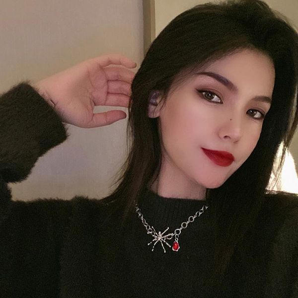 pendant necklaces fashion personality spider necklace punk gothic exaggerated for women mens halloween jewelry gift, Silver
pendant necklaces fashion personality spider necklace punk gothic exaggerated for women mens halloween jewelry gift, Silver