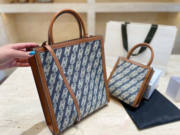 2021 new shoulder bags women handbag crossbody bag brands designer handbags flower printing bag purse 28*34cm/17*21cm1, Black
2021 new shoulder bags women handbag crossbody bag brands designer handbags flower printing bag purse 28*34cm/17*21cm1, Black