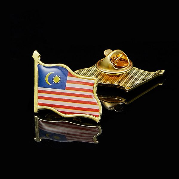 30pcs malaysia 3d brooch waving flag lapel pin badge craft for clothes bags backpacks
30pcs malaysia 3d brooch waving flag lapel pin badge craft for clothes bags backpacks
