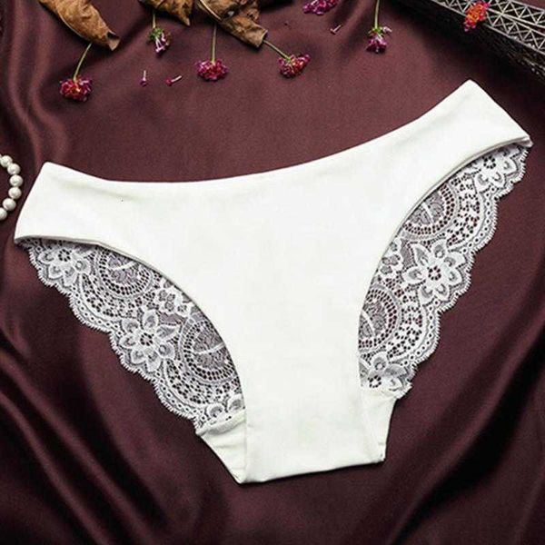 women's panties lace seamless cotton breathable panty briefs plus size girl brand underwear, Black;white
women's panties lace seamless cotton breathable panty briefs plus size girl brand underwear, Black;white