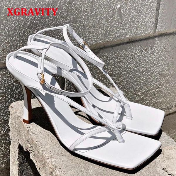 dress shoes xgravity lady fashion flip flop design women high heel sandals buckle woman elegant female b111, Black
dress shoes xgravity lady fashion flip flop design women high heel sandals buckle woman elegant female b111, Black
