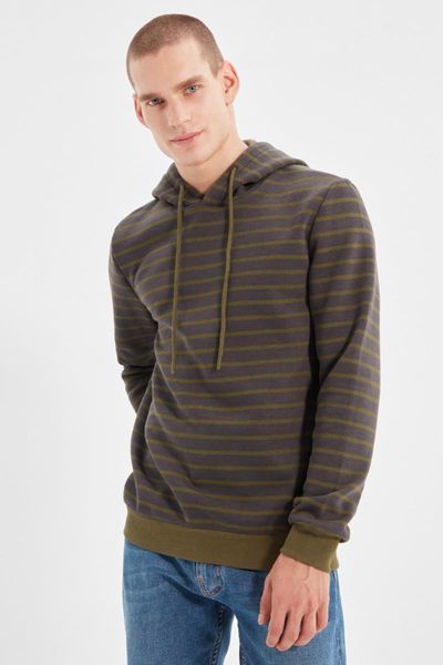 men's hoodies & sweatshirts trendyol men 's regular fit hooded sweatshirt tmnaw22sw0822, Black
men's hoodies & sweatshirts trendyol men 's regular fit hooded sweatshirt tmnaw22sw0822, Black