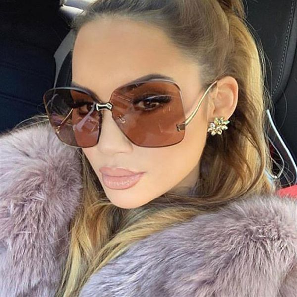 sunglasses woman oversized rimless brown feminine glasses brand gradient lens fashion women fashionable oculos, White;black
sunglasses woman oversized rimless brown feminine glasses brand gradient lens fashion women fashionable oculos, White;black