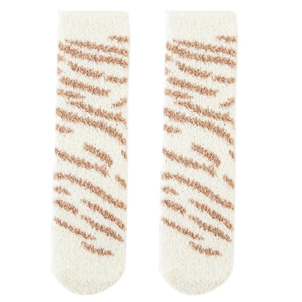 winter omen fuzzy slipper socks contrast color strings warm sleep kisses y1qd, Black;white
winter omen fuzzy slipper socks contrast color strings warm sleep kisses y1qd, Black;white