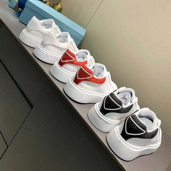 2021 deck lace up designer white calfskin suede women's shoes oversized rubber sole casuals shoes with box dust bag, Black
2021 deck lace up designer white calfskin suede women's shoes oversized rubber sole casuals shoes with box dust bag, Black