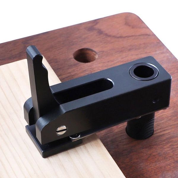professional hand tool sets woodworking deskquick acting hold down clamp clip fast fixed for benches 19/20mm dog hole
professional hand tool sets woodworking deskquick acting hold down clamp clip fast fixed for benches 19/20mm dog hole
