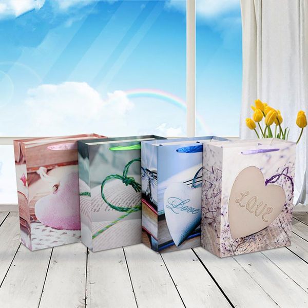 gift wrap creative design heart-shaped paper bag with handle wedding party favor bags 18x8x24cm/26x10x32cm
gift wrap creative design heart-shaped paper bag with handle wedding party favor bags 18x8x24cm/26x10x32cm