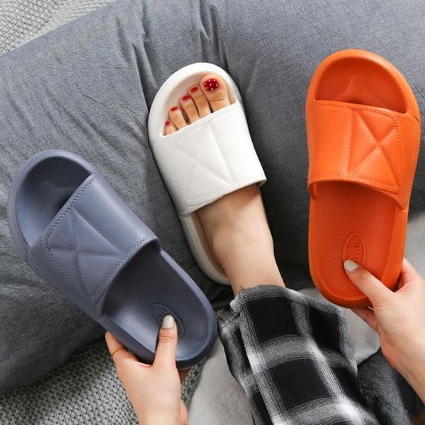 slippers summer women men indoor eva 2021 cool soft bottom sandals trend slides light beach shoes home big plus size 45, Black
slippers summer women men indoor eva 2021 cool soft bottom sandals trend slides light beach shoes home big plus size 45, Black