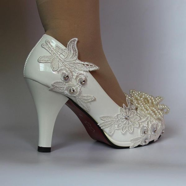 dress shoes 2021 women lace flower shoes, pearls wedding bridal high heel size 5-9.5, Black
dress shoes 2021 women lace flower shoes, pearls wedding bridal high heel size 5-9.5, Black