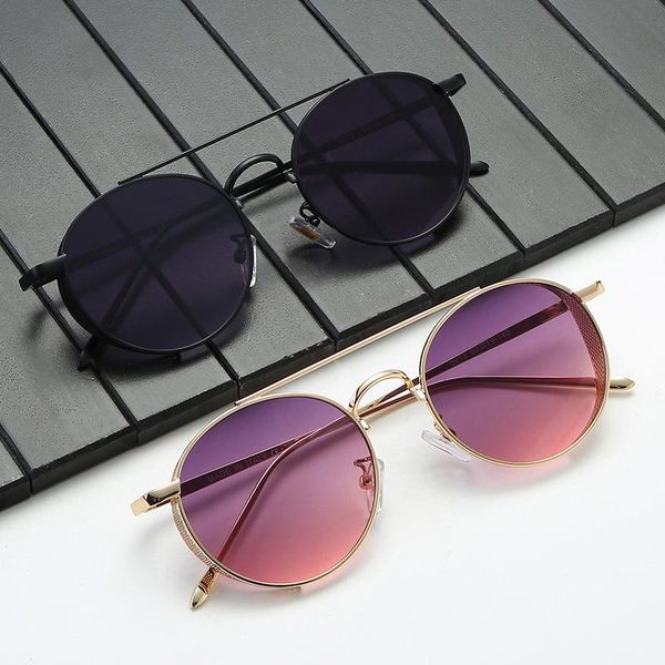 sunglasses vintage steampunk women 2021 retro metal round eyewear fashion brand design classic punk sun glasses male shades, White;black
sunglasses vintage steampunk women 2021 retro metal round eyewear fashion brand design classic punk sun glasses male shades, White;black