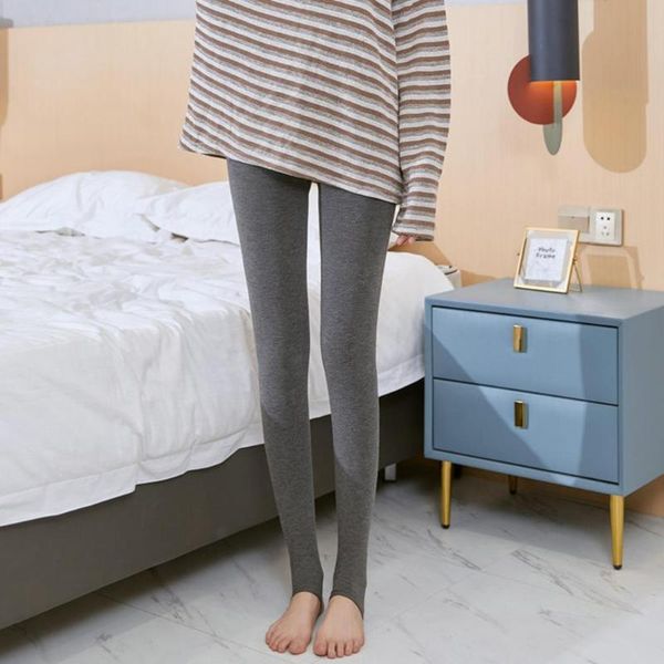 women's pants & capris pantyhose anti-shrink women base stirrup leggings useful female, Black;white
women's pants & capris pantyhose anti-shrink women base stirrup leggings useful female, Black;white