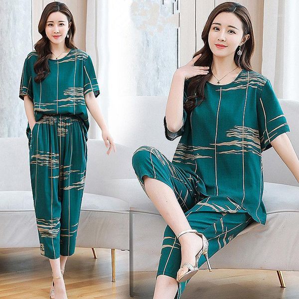 women's two piece pants 2021 women tracksuit o-neck short sleeve t-shirt and sporting suit female casual summer set outfits l524, White
women's two piece pants 2021 women tracksuit o-neck short sleeve t-shirt and sporting suit female casual summer set outfits l524, White